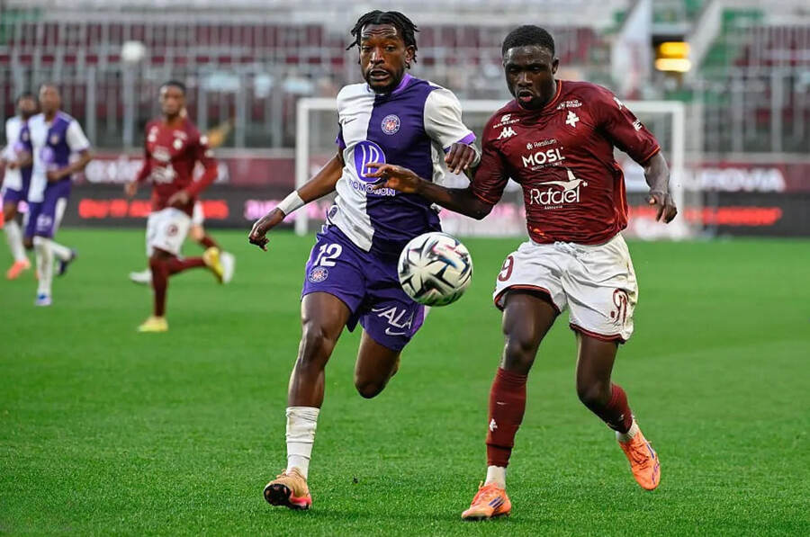 Metz vs Toulouse FC (23:15 – 15/03) | Xem lại trận đấu